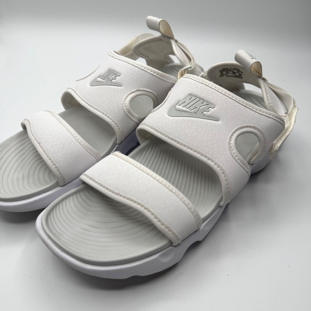 Nike Canyon Sandals White Photon Dust Womens Triple Strap size 10